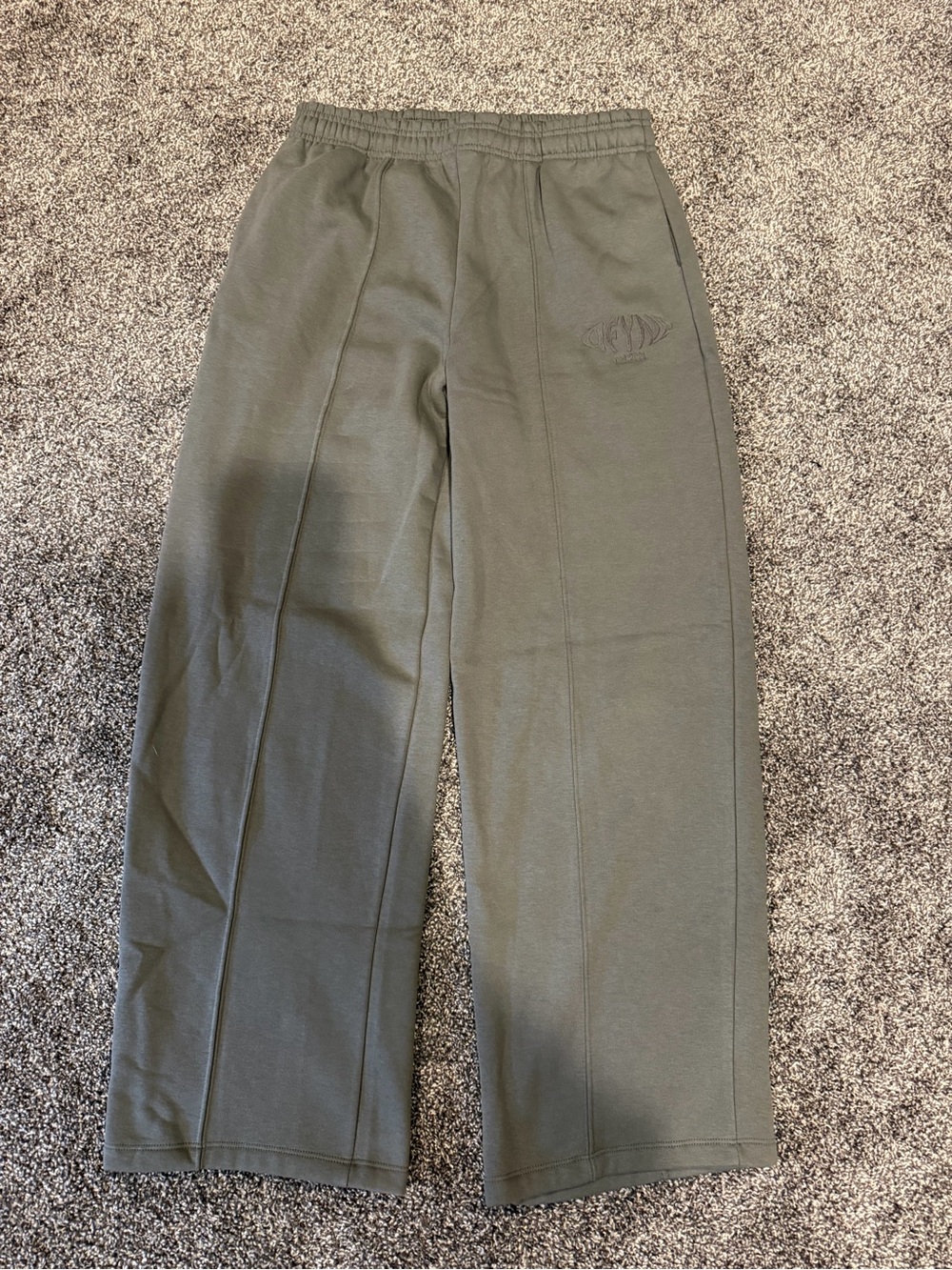 DFYNE Women’s Revive Graphic Wide Leg Joggers